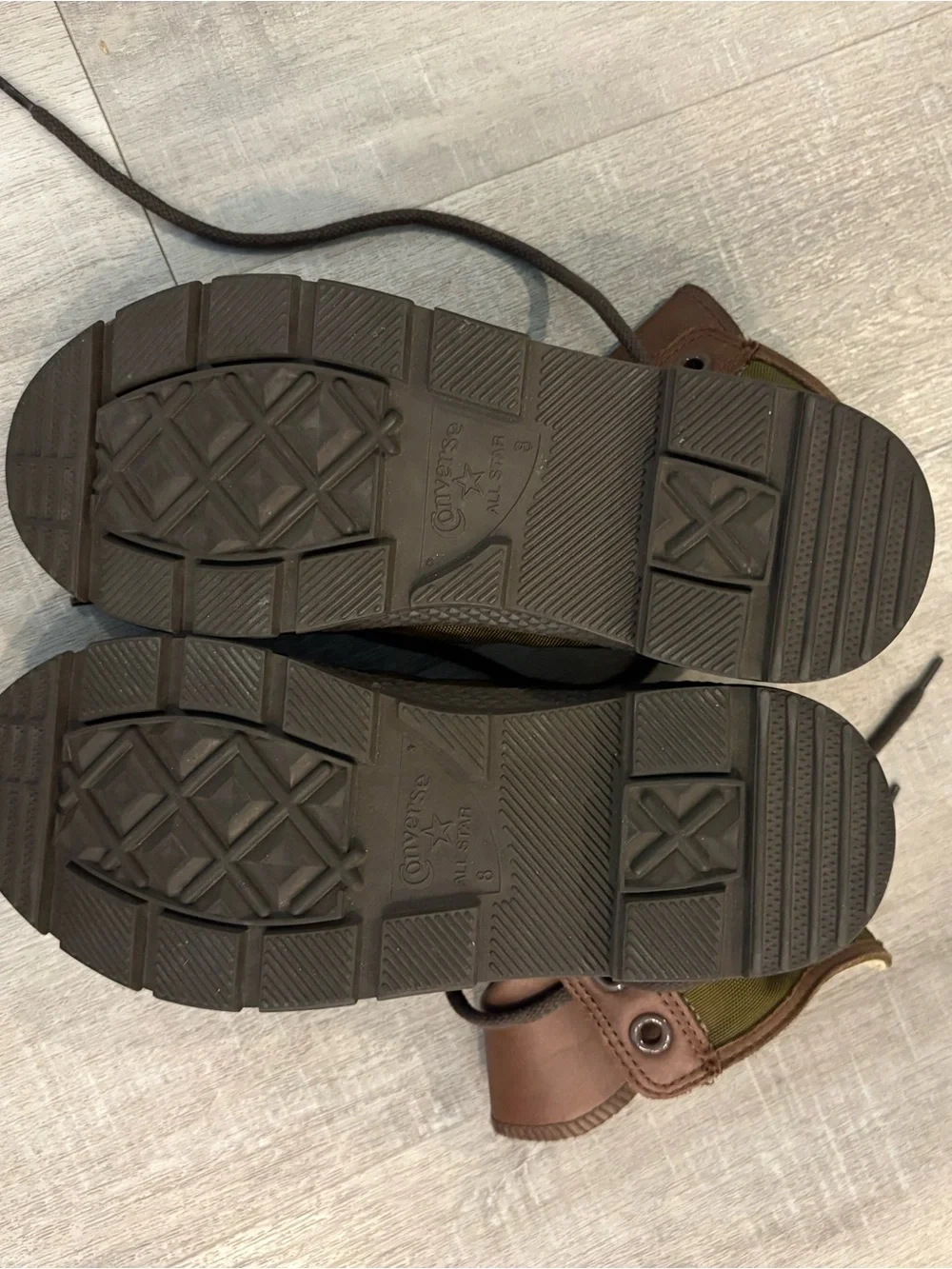 Converse Men's Boot in Olive Green and Brown (only worn once)